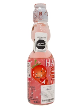 Refresco Hata Ramune sabor fresa 220 ml