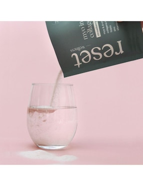 Myo Inositol Collagen + Reset Wellness con colágeno hidrolizado sabor limonada rosa de 15 sobres