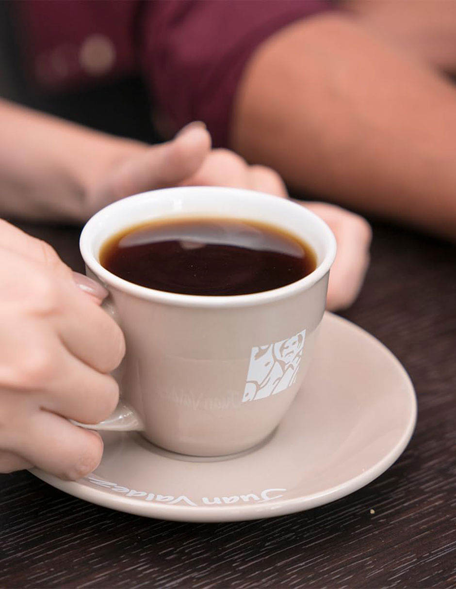 Café molido sabor natural de Colombia Cumbre 340 g 3