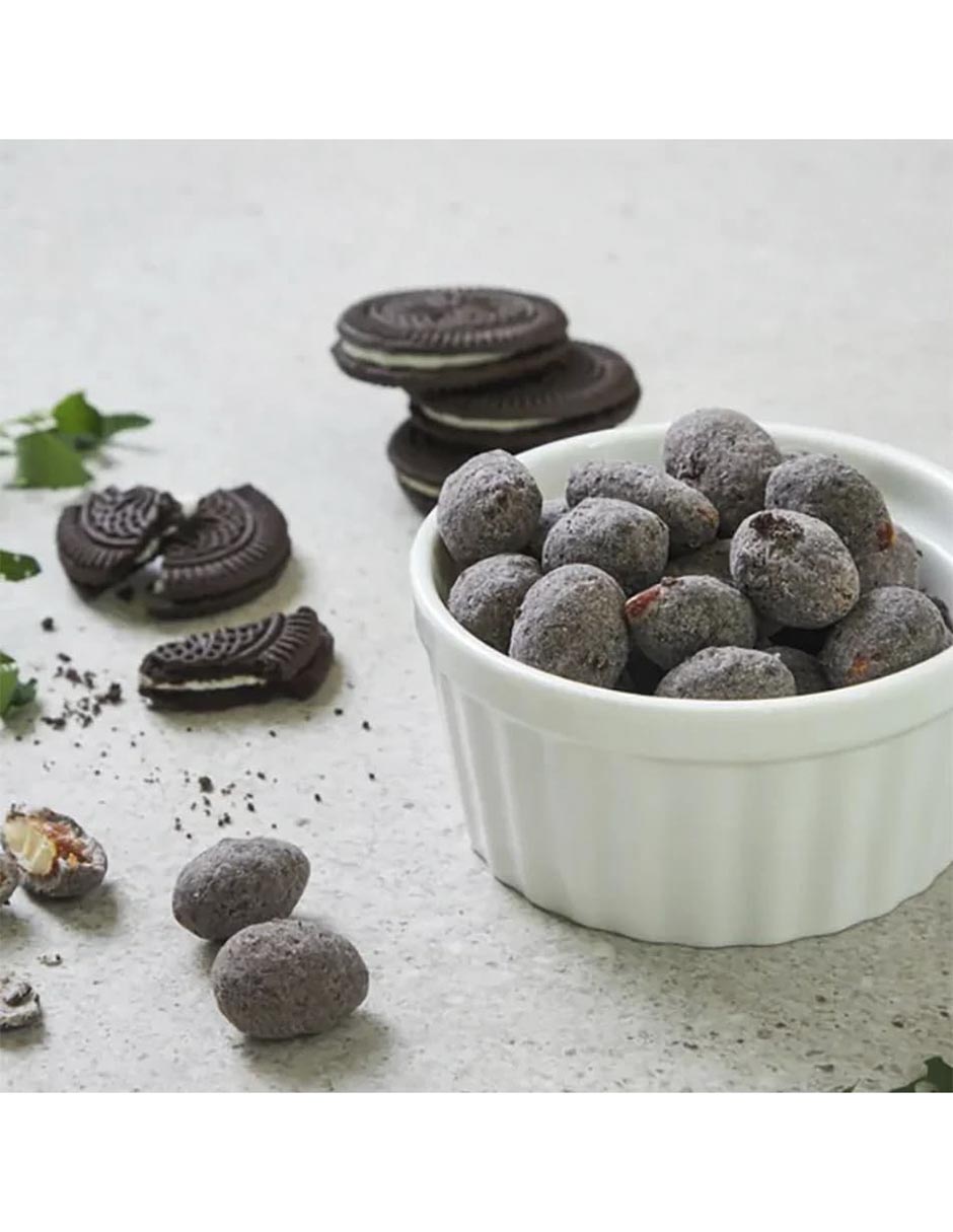 Paquete de snacks Cookies and cream almond 2